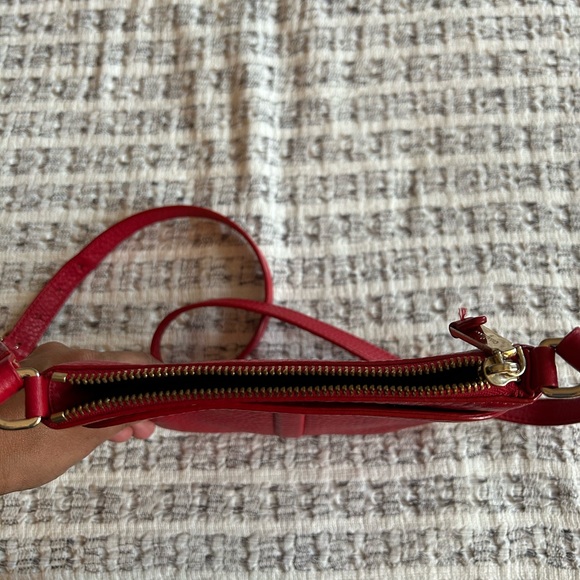 Cole Haan pebbled leather red cross body bag. Excellent condition. - Picture 6 of 8